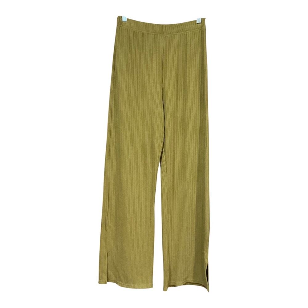 Things Between Pants Small
